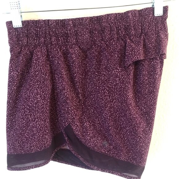 Athleta Mesh Racer Run Shorts 4” Size Medium - NEW - Picture 4 of 7